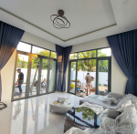 Màn cửa Sao Việt