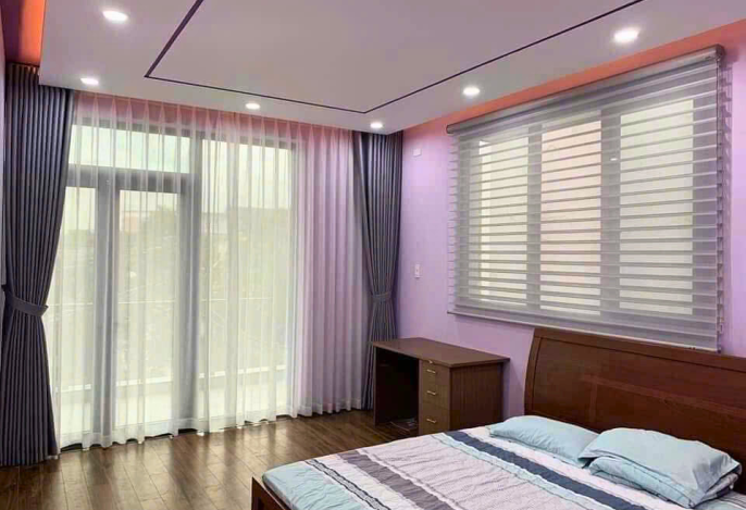 Màn Cửa Sao Việt