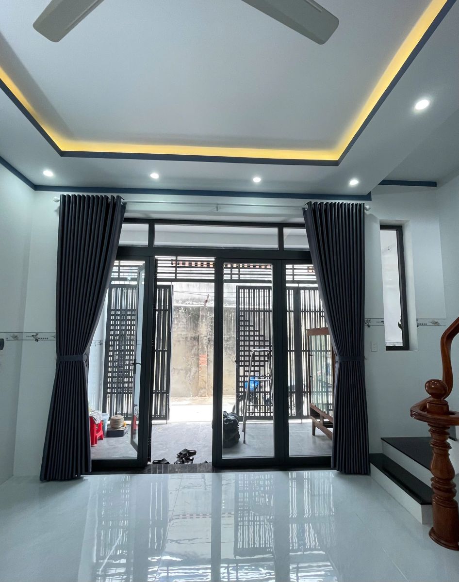 thi công màn cửa tại Thới Hòa
