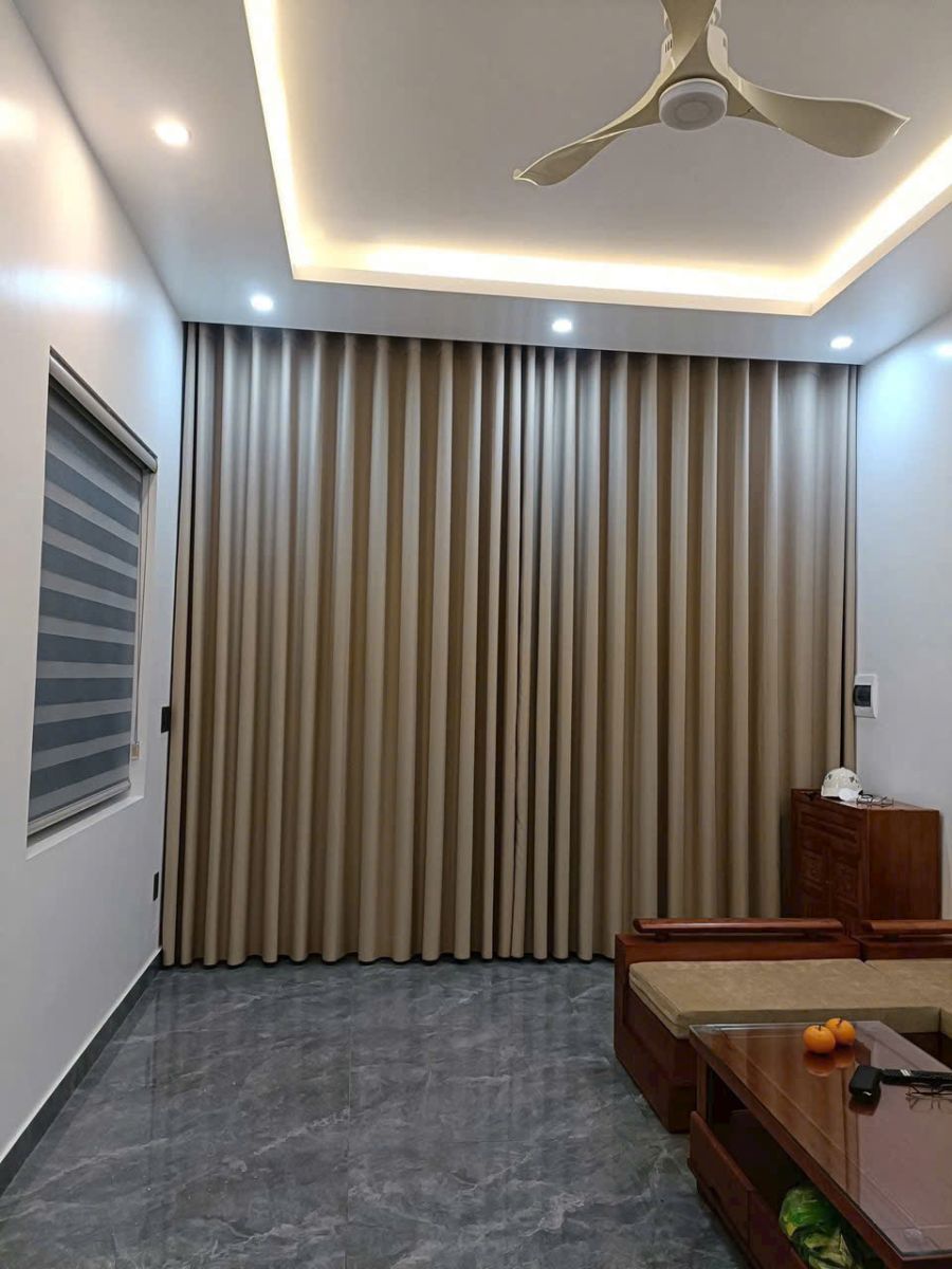 lắp đặt màn cửa Dĩ An