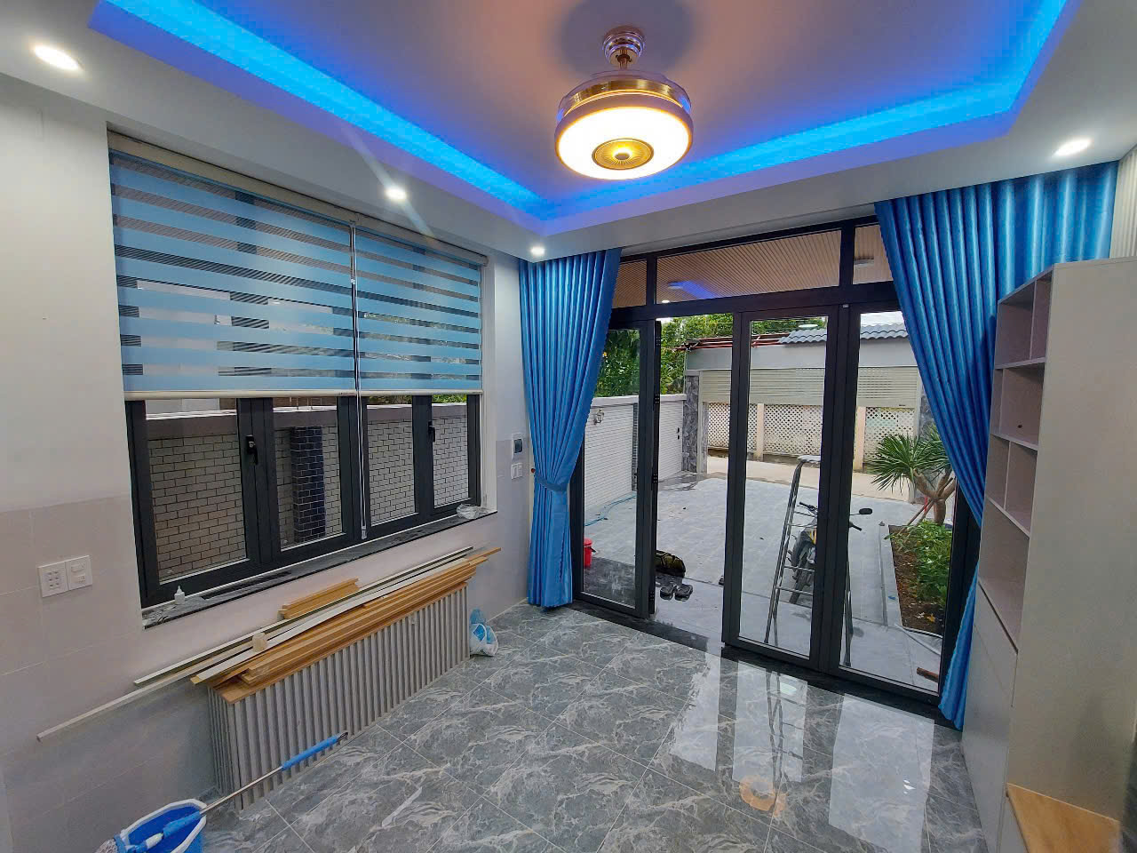 thi công màn cửa ở Tân Tuyên 