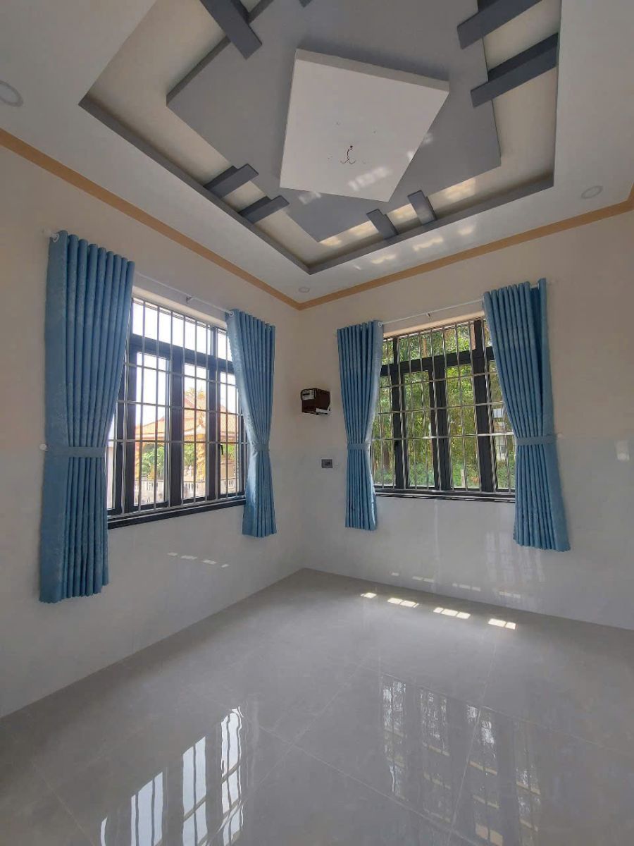 thi công màn cửa giá rẻ ở Phú Chánh 